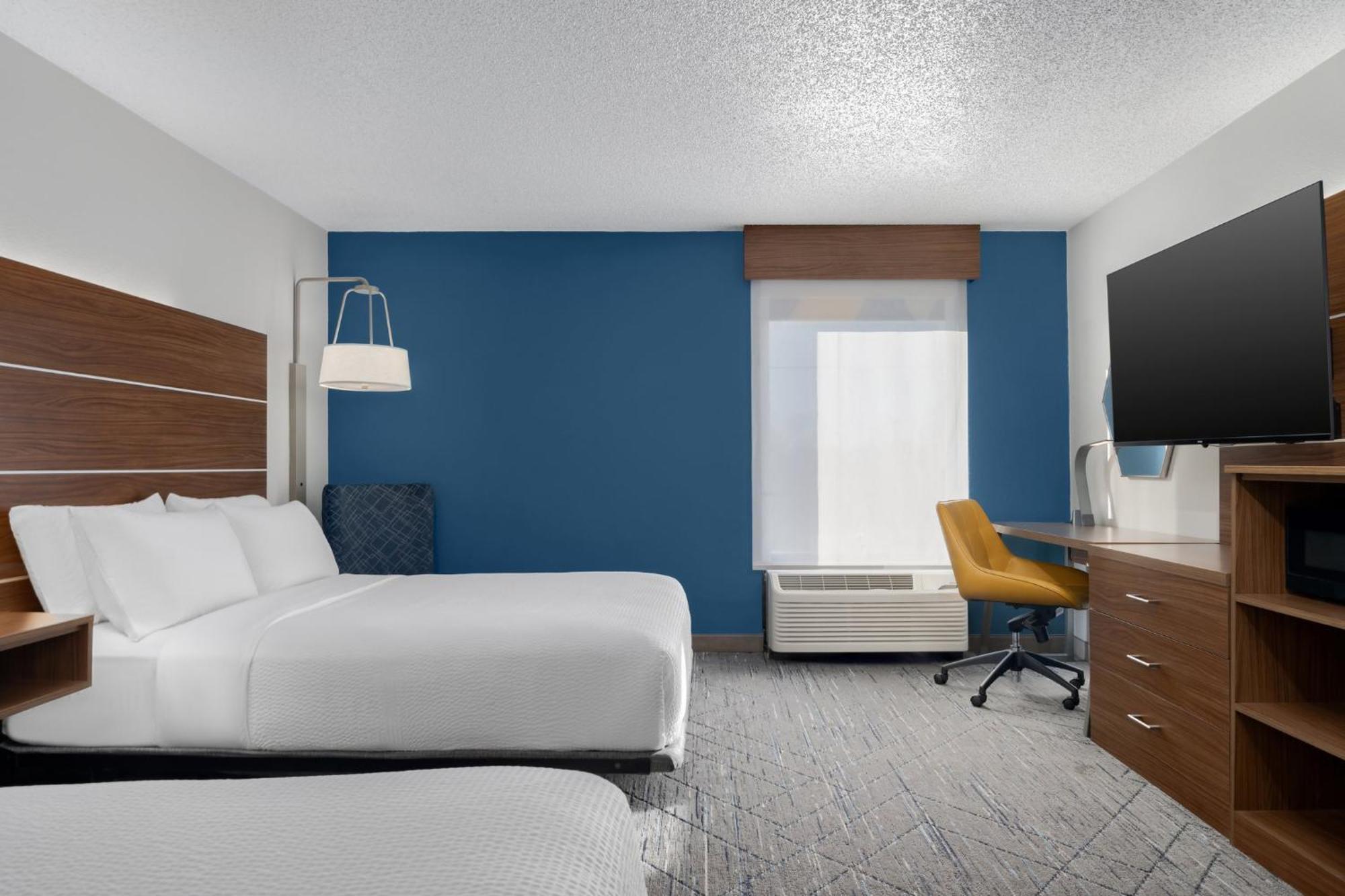 Hotel Express & By Ihg